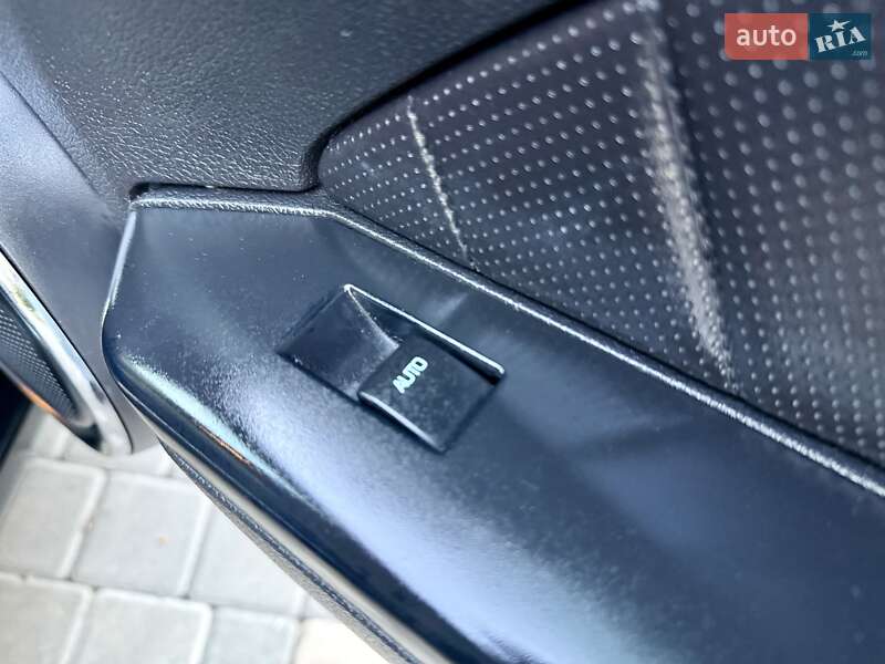 Купе Ford Mustang 2013 в Одесі