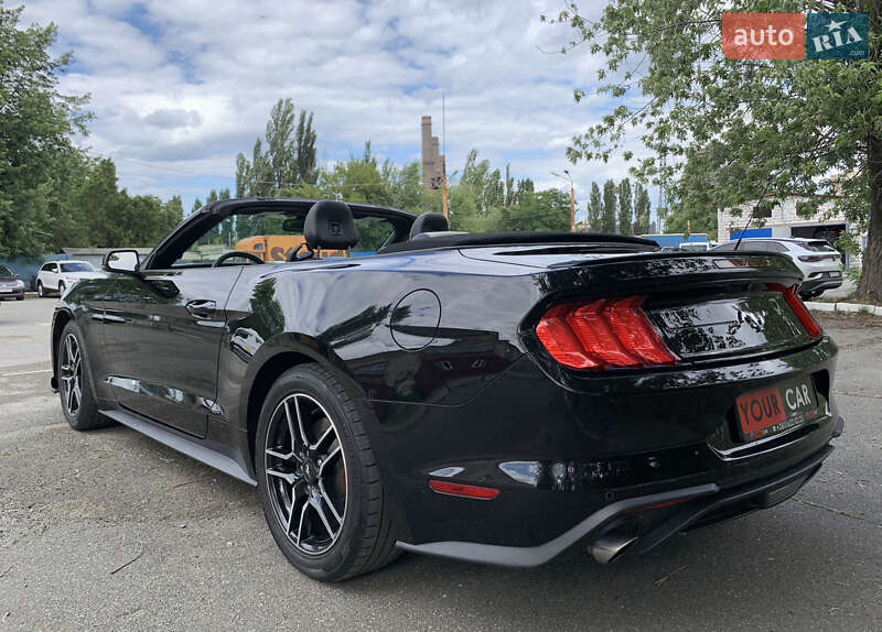 Кабріолет Ford Mustang 2019 в Києві фото 19 Кабріолет Ford Mustang 2019 в Києві
