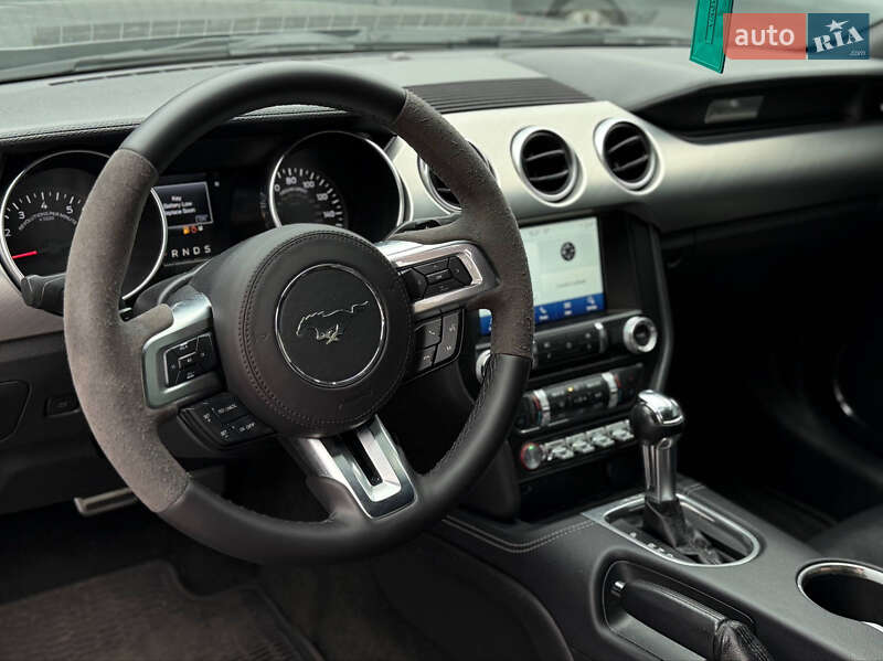 Купе Ford Mustang 2017 в Киеве