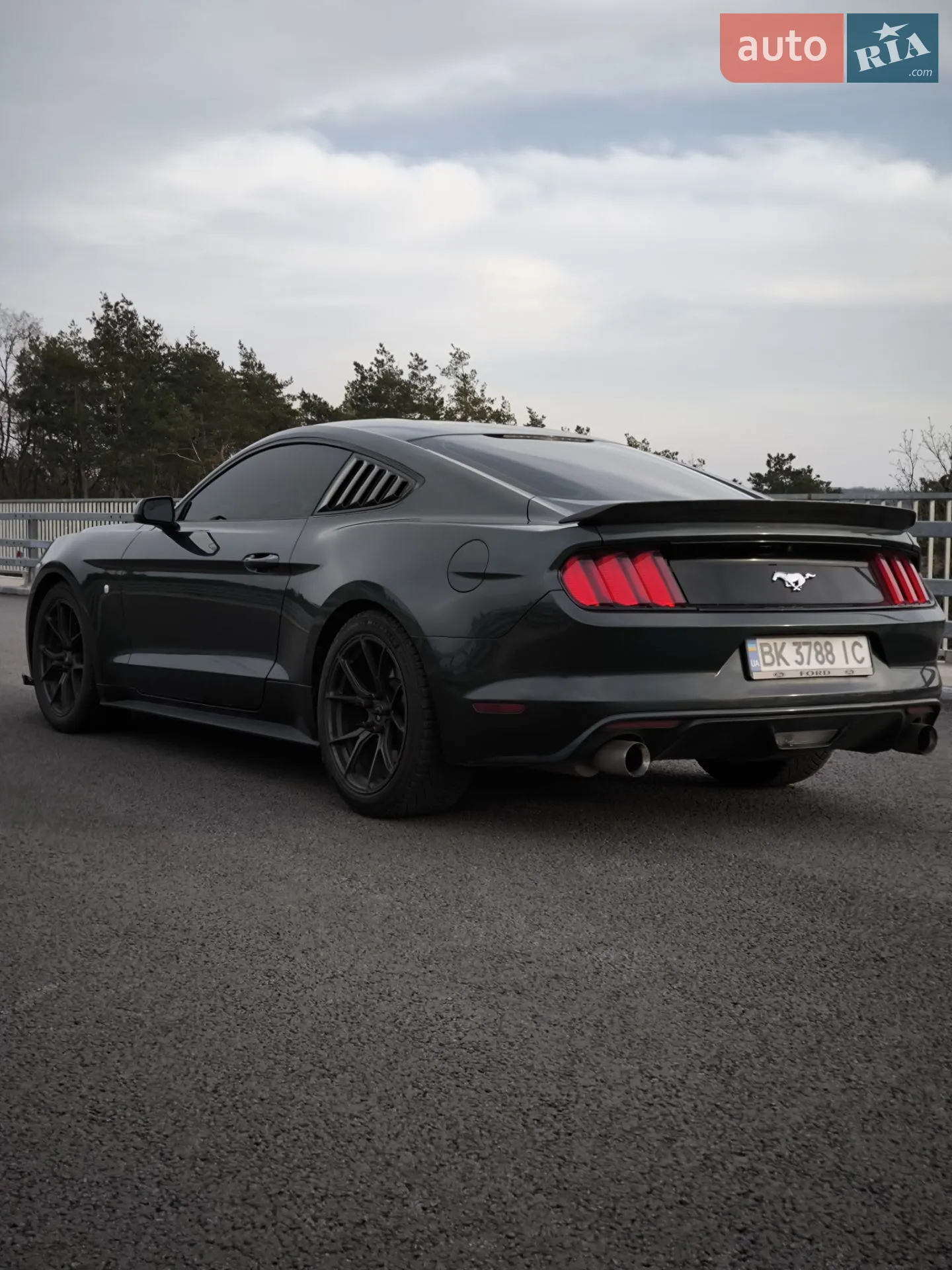 2014 Ford Mustang - мініатюра 9
