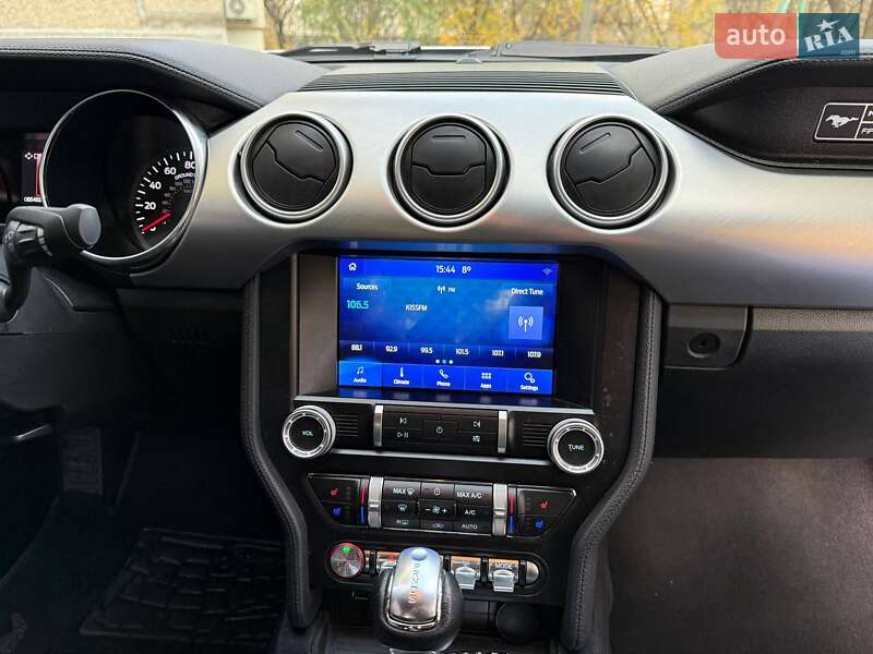 Купе Ford Mustang 2019 в Киеве фото 27 Купе Ford Mustang 2019 в Киеве