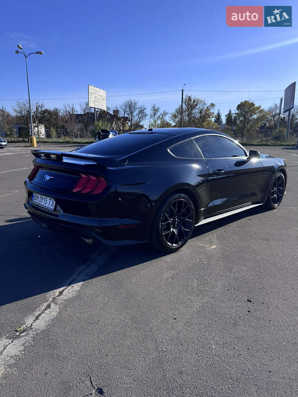 Купе Ford Mustang 2018 в Одесі фото 5 Купе Ford Mustang 2018 в Одесі