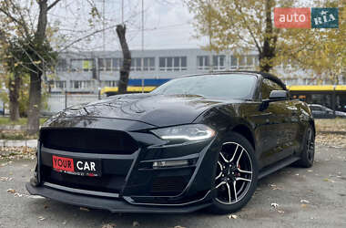 Кабриолет Ford Mustang 2019 в Киеве