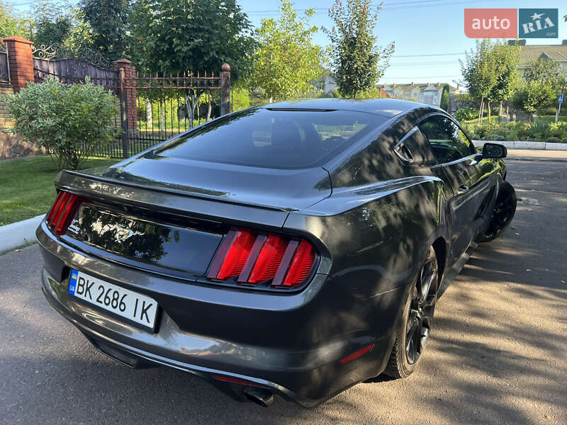 Купе Ford Mustang 2017 в Рівному фото 10 Купе Ford Mustang 2017 в Рівному