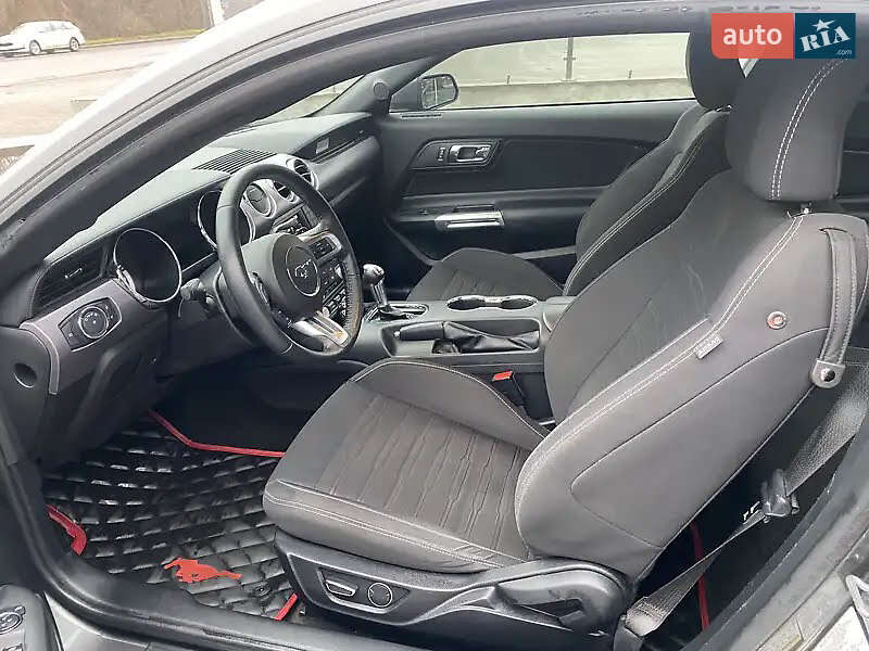 Купе Ford Mustang 2017 в Рівному фото 17 Купе Ford Mustang 2017 в Рівному