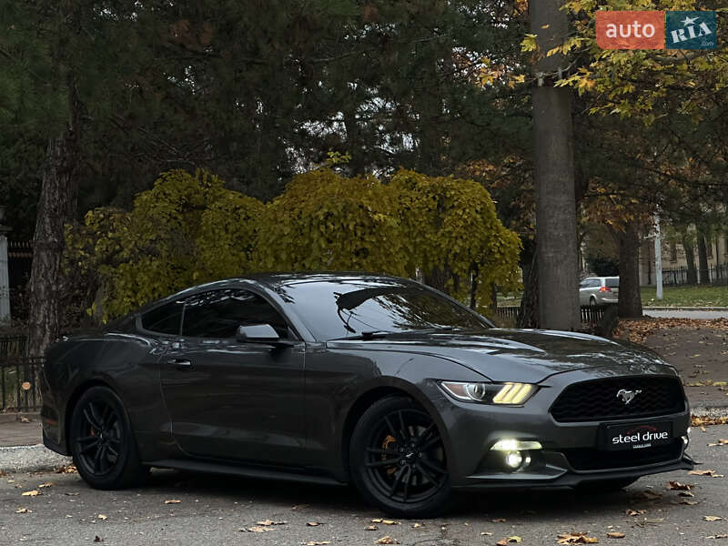 Купе Ford Mustang 2016 в Миколаєві фото 9 Купе Ford Mustang 2016 в Миколаєві