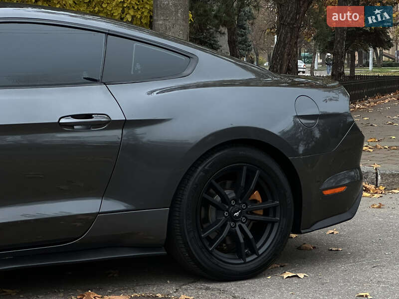 Купе Ford Mustang 2016 в Миколаєві фото 13 Купе Ford Mustang 2016 в Миколаєві