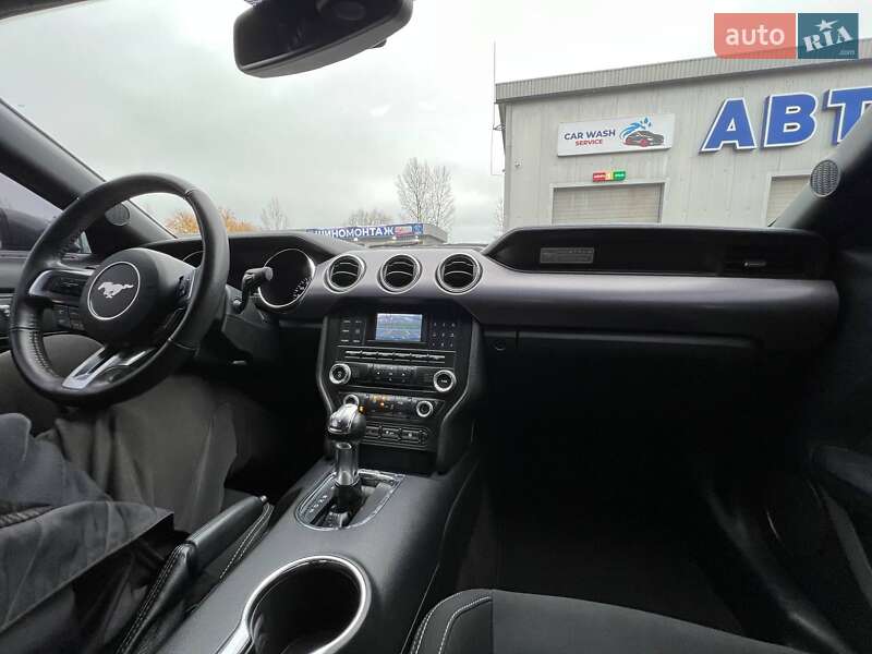Купе Ford Mustang 2015 в Киеве