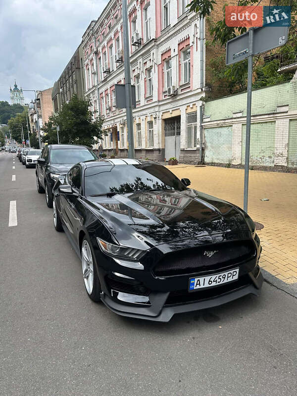 Купе Ford Mustang 2015 в Виннице фото Купе Ford Mustang 2015 в Виннице