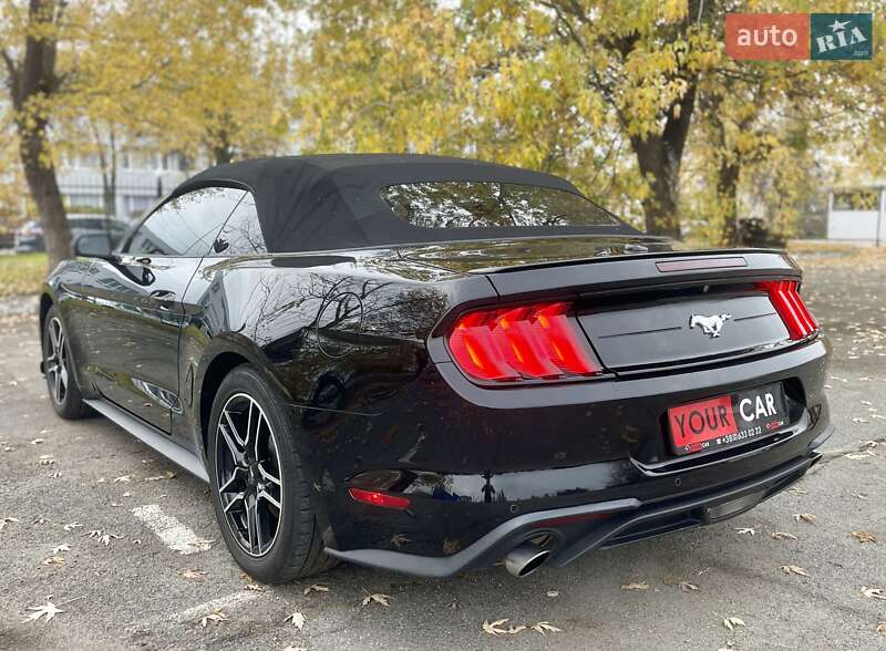 Кабріолет Ford Mustang 2019 в Києві