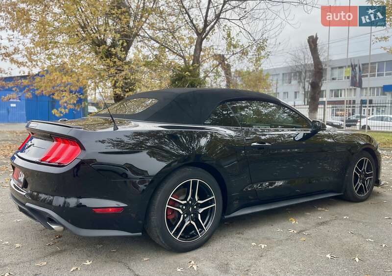 Кабріолет Ford Mustang 2019 в Києві
