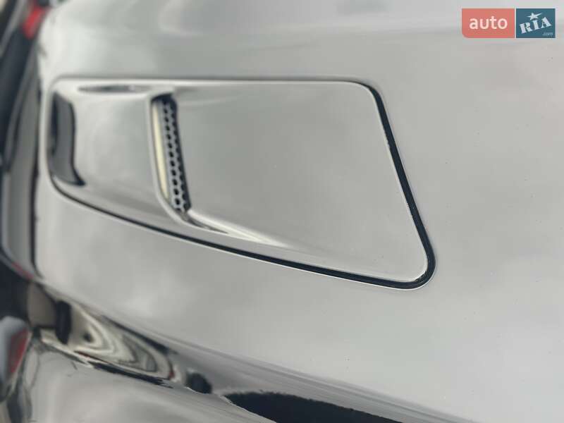 Купе Ford Mustang 2016 в Киеве