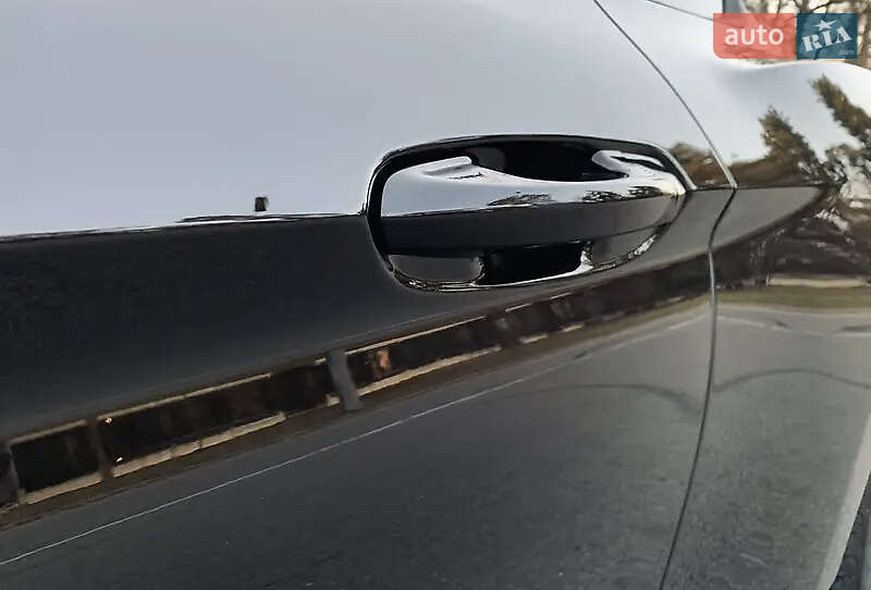 Купе Ford Mustang 2015 в Києві