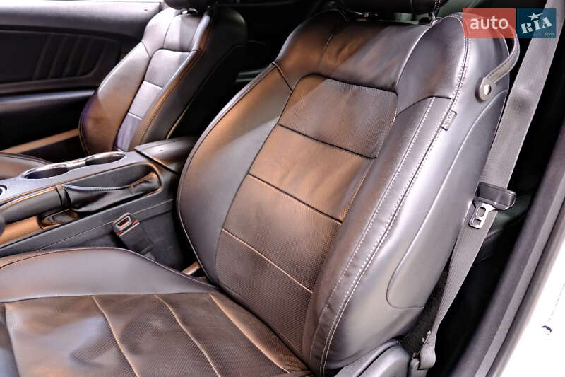 Купе Ford Mustang 2016 в Одесі фото 30 Купе Ford Mustang 2016 в Одесі