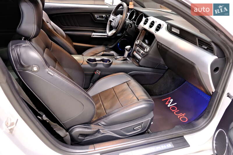 Купе Ford Mustang 2016 в Одесі фото 34 Купе Ford Mustang 2016 в Одесі