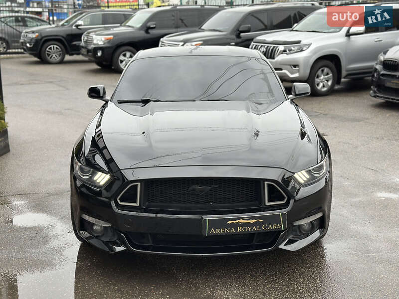 Купе Ford Mustang 2015 в Харькове