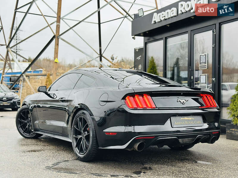 Купе Ford Mustang 2015 в Харькове