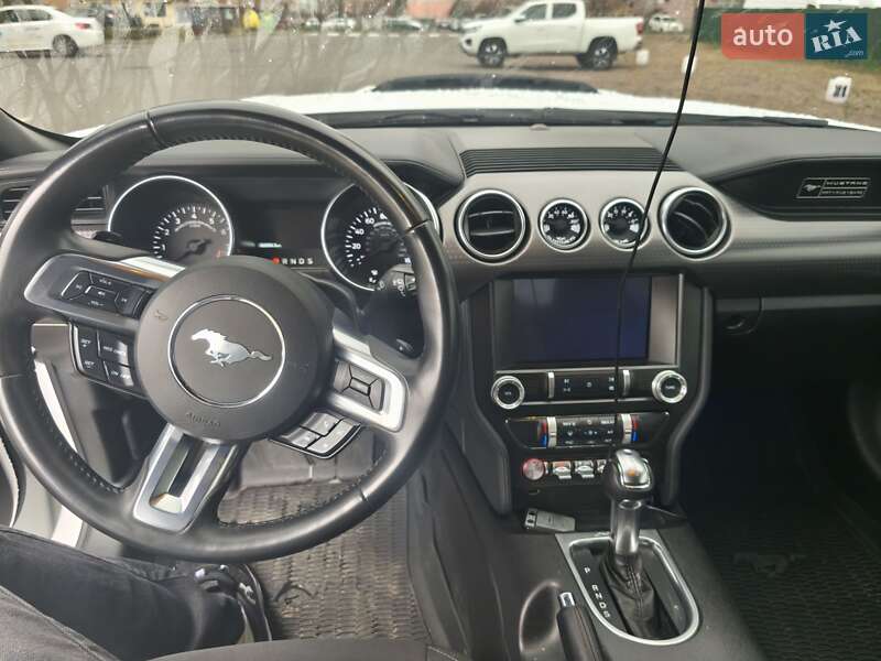 Купе Ford Mustang 2020 в Киеве