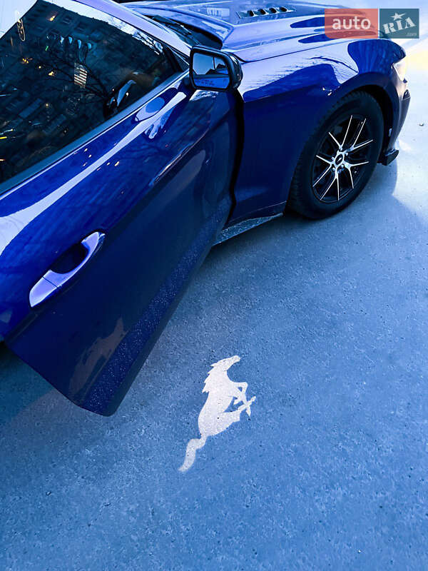 Купе Ford Mustang 2015 в Житомире