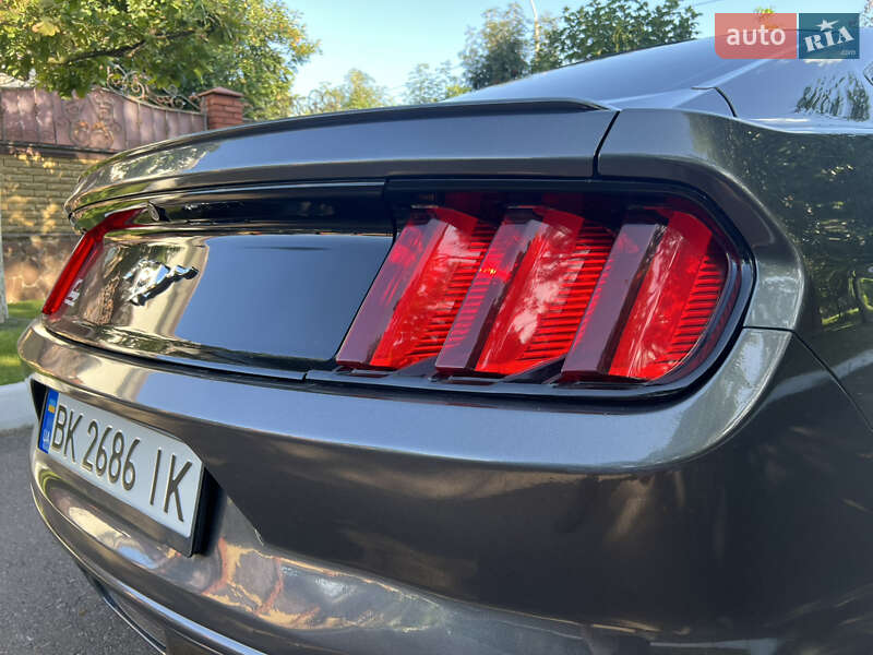 Купе Ford Mustang 2017 в Ровно фото 13 Купе Ford Mustang 2017 в Ровно