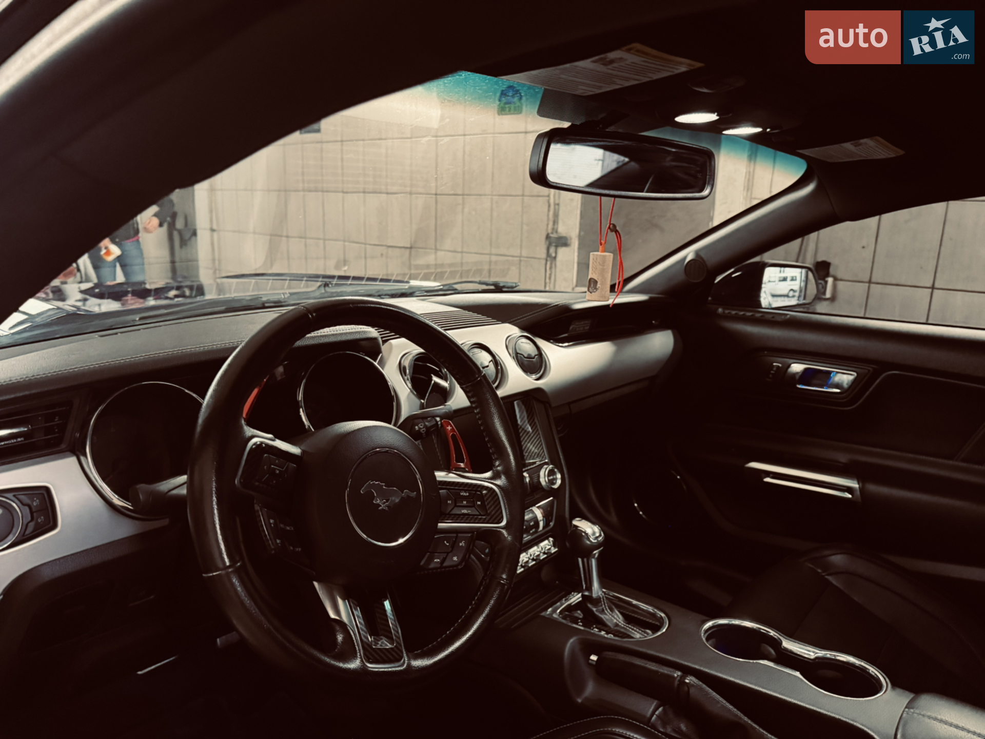 2015 Ford Mustang - мініатюра 34