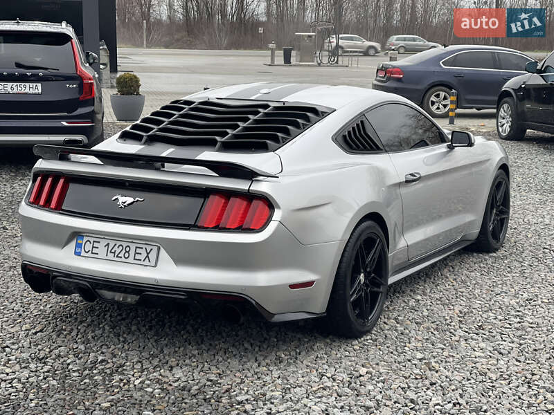Купе Ford Mustang 2017 в Черновцах