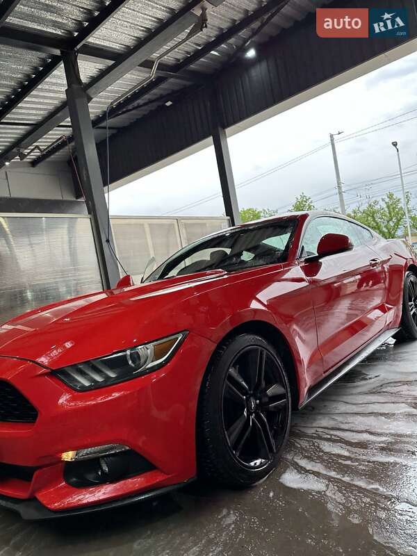 Купе Ford Mustang 2017 в Кропивницком