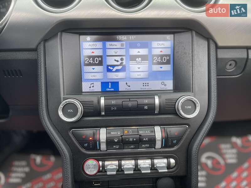 Кабриолет Ford Mustang 2019 в Киеве