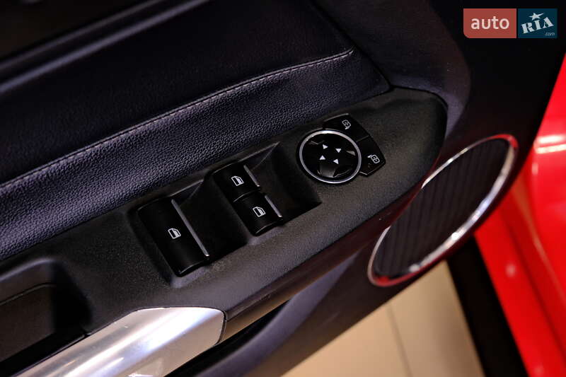 Кабриолет Ford Mustang 2017 в Одессе