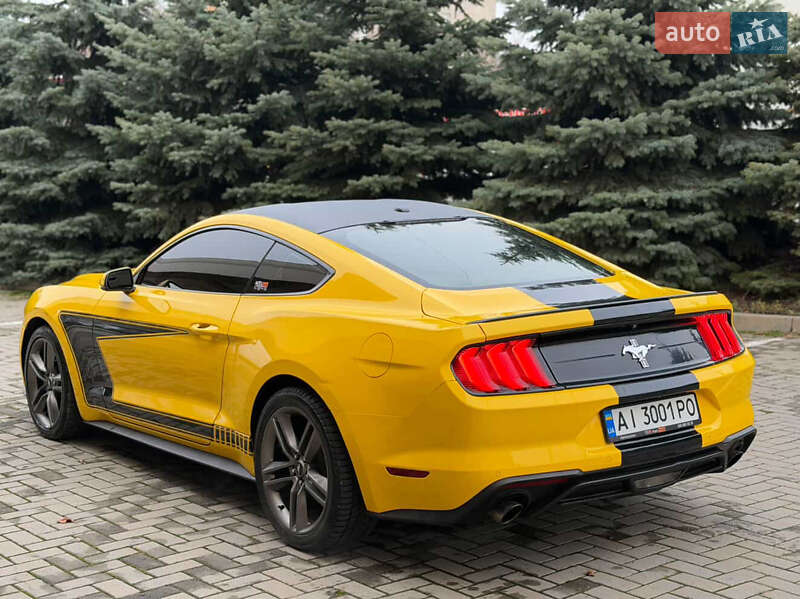 Купе Ford Mustang 2018 в Киеве