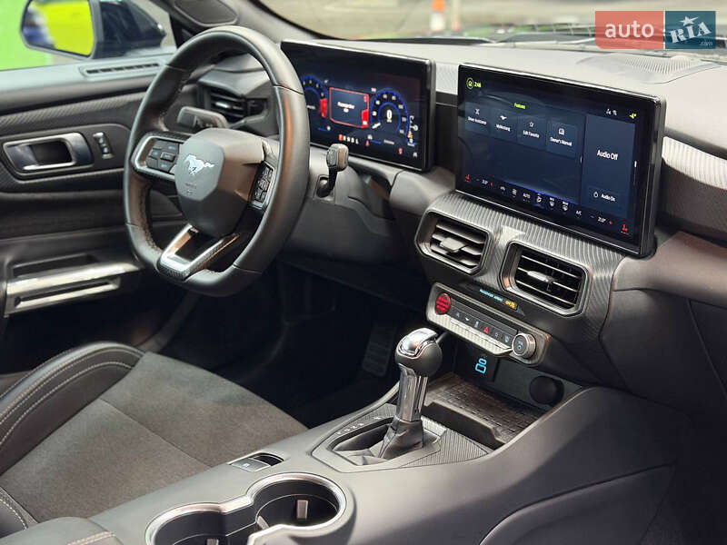 Купе Ford Mustang 2023 в Києві