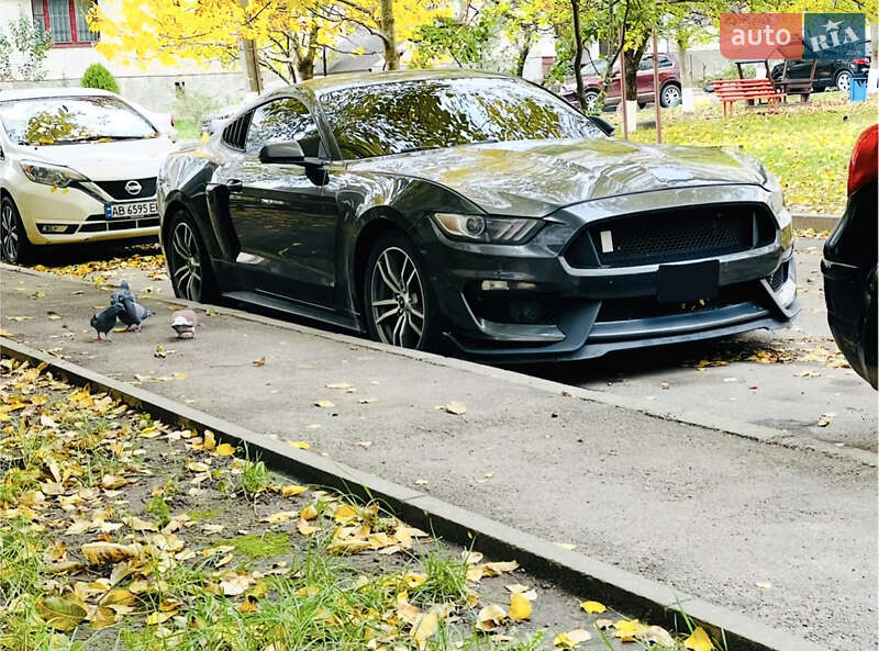Купе Ford Mustang 2015 в Виннице