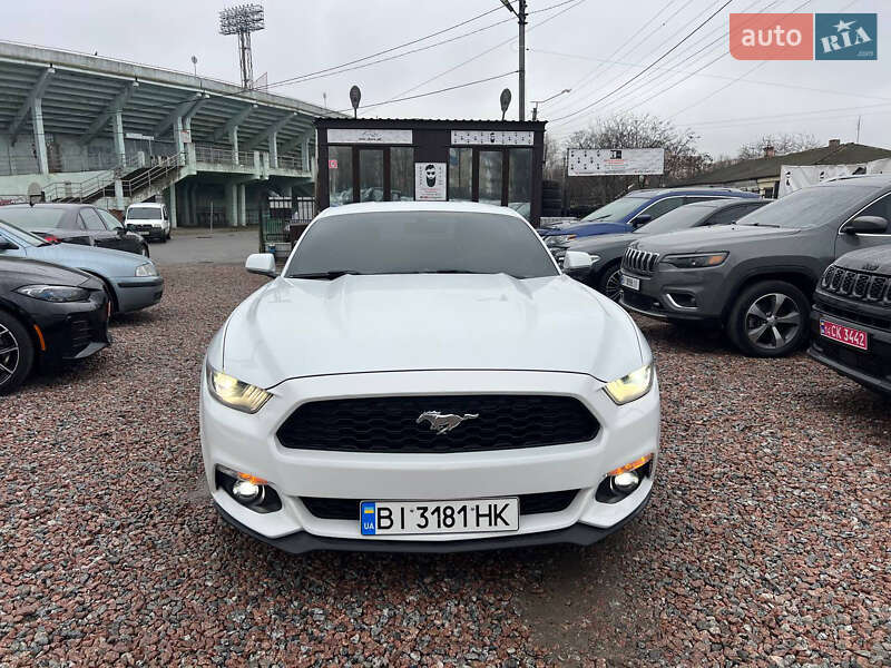 Купе Ford Mustang 2015 в Полтаве