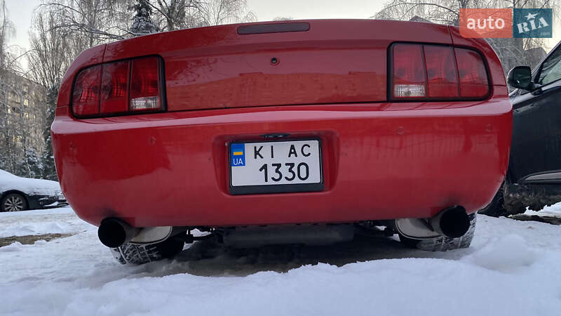 Купе Ford Mustang 2008 в Киеве