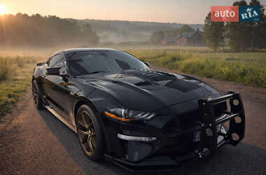 Купе Ford Mustang 2018 в Киеве