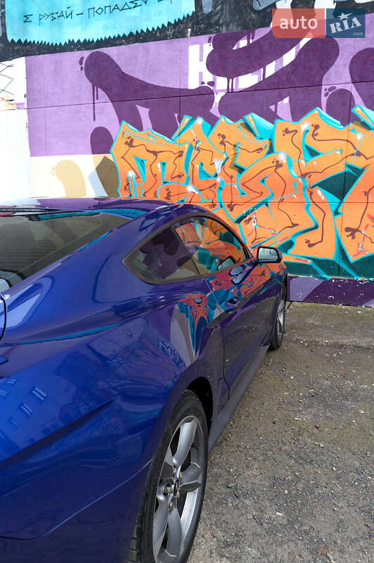 Купе Ford Mustang 2015 в Ужгороді фото 10 Купе Ford Mustang 2015 в Ужгороді