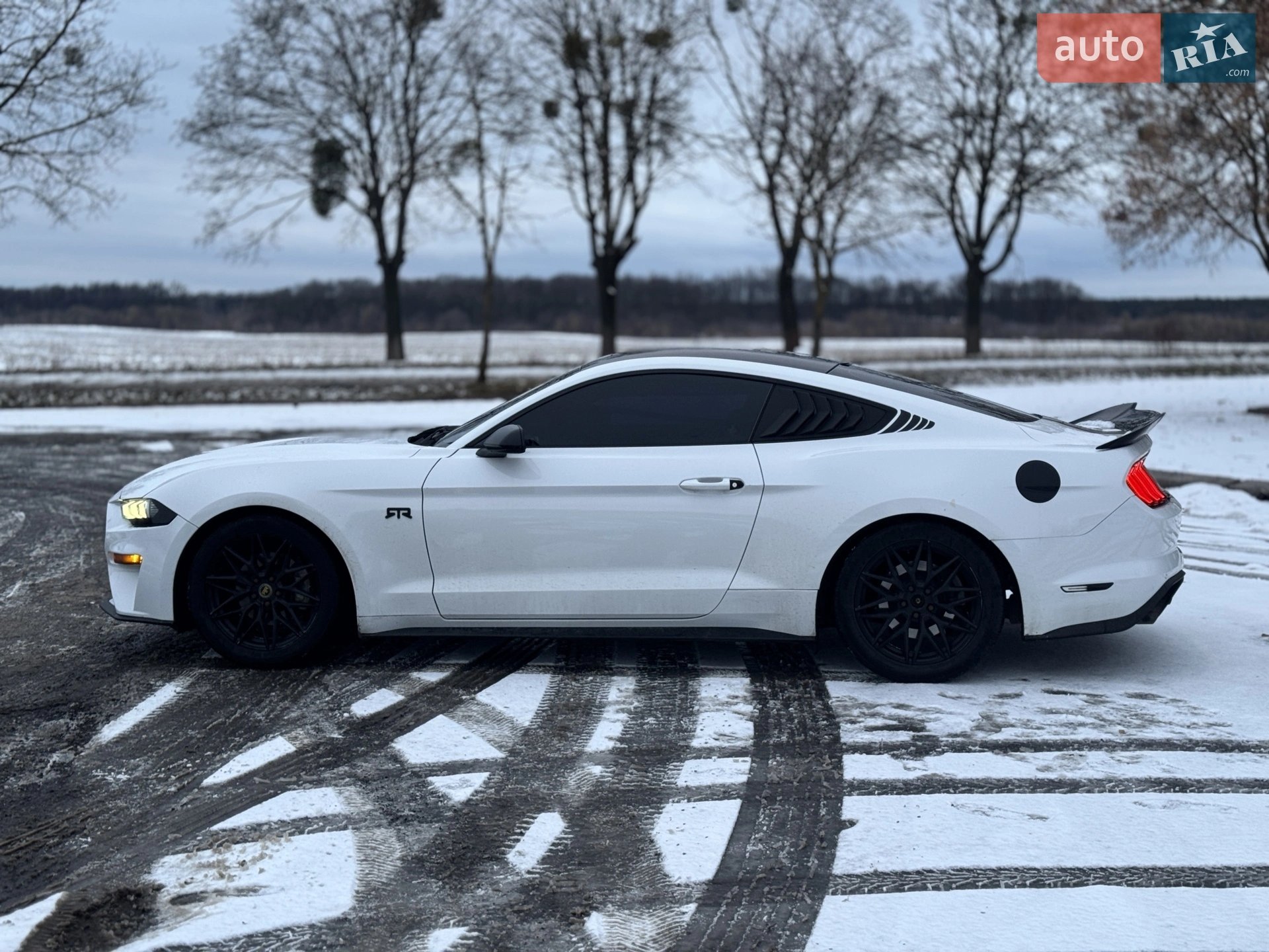 2017 Ford Mustang - мініатюра 4