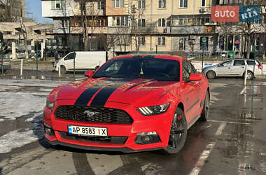 Купе Ford Mustang 2015 в Києві
