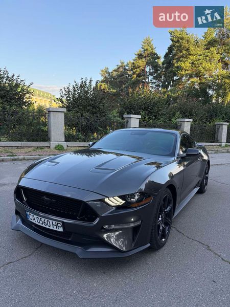 Купе Ford Mustang 2019 в Умані