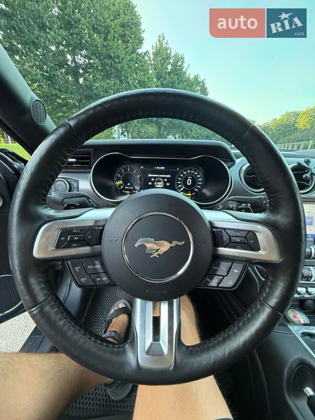 Купе Ford Mustang 2019 в Умані