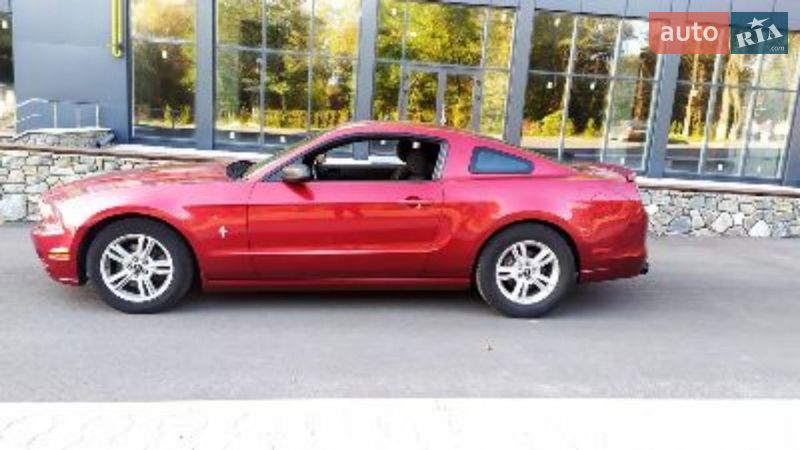 Купе Ford Mustang 2014 в Виннице