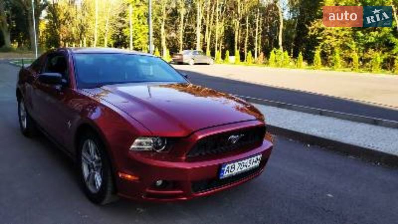 Купе Ford Mustang 2014 в Виннице