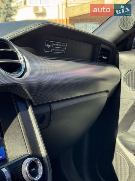 Купе Ford Mustang 2020 в Киеве