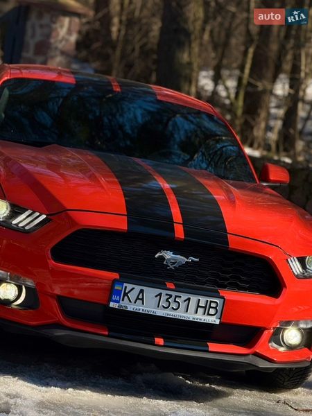 Купе Ford Mustang 2016 в Києві