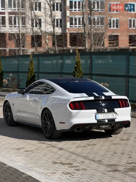 Купе Ford Mustang 2016 в Бучі