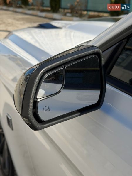 Купе Ford Mustang 2016 в Бучі