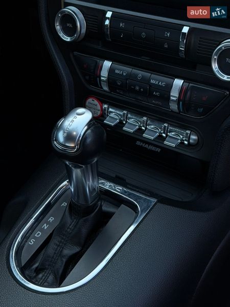 Купе Ford Mustang 2016 в Бучі