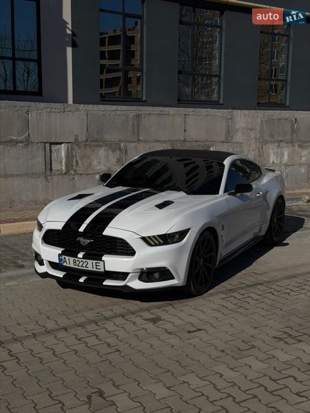 Купе Ford Mustang 2016 в Бучі