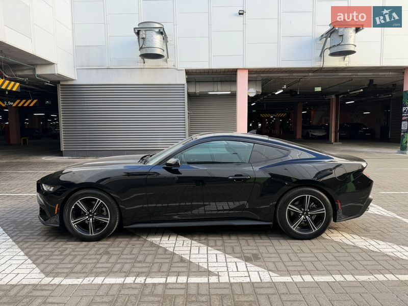 Купе Ford Mustang 2023 в Киеве