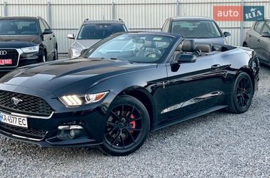 Кабріолет Ford Mustang 2015 в Мукачевому